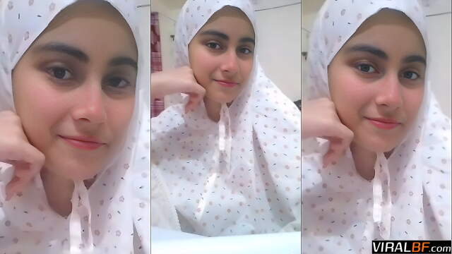 Viral Pakistani Beauty Iqra Caught Riding Cousin In Hardcore Hidden Cam Scandal